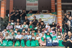 Kepedulian Sosial! LPKSM AL JABBAR Kota Cirebon Bagikan Santunan untuk Anak Yatim