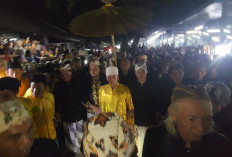 Panjang Jimat Keraton Kanoman Cirebon, Tradisi Sakral yang Menggambarkan Kelahiran Rasulullah SAW