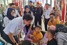 Turun ke Cirebon di Tengah Padatnya Nataru, Begini Pesan Dirut KAI ke Penumpang