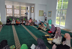 Jamaah Ramadan bersama DWP Kota Cirebon - Mar'atus Sholihah Senang Banyak Ilmu Didapat