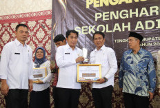 Pemkab Cirebon Anugerahkan Adiwiyata: Dorongan Kolektif Jaga Lingkungan dari Sekolah