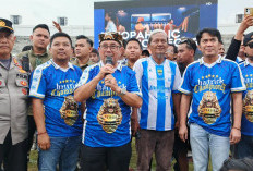 Stadion Watubelah Jadi Lautan Biru, Ribuan Bobotoh Rayakan Persib Juara Liga 1