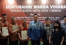 Vihara Tertua di Cirebon Resmi Bersertifikat, AHY Tegaskan Komitmen Negara Jaga Toleransi