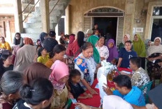 880 KPM di Desa Gebang Ilir Terima Bantuan Pangan, Warga Mengaku Terbantu