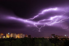 Waspada! Tiga Siklon Tropis Kepung Indonesia, BMKG Sebut Ancaman Hujan Ekstrem