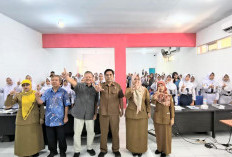 100 Pelajar Cirebon Dilatih Menulis Resensi Buku, Disarpus Perkuat Budaya Literasi di Tengah Era Digital