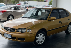 Harga Mobil Sedan Tua Toyota Corolla AE112, Motuba yang Masih Layak Dibeli, Mesin Bandel Mulai 50 Jutaan!