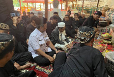 Haul ke-526 Mbah Kuwu Sangkan, Wabup Cirebon Ajak Kuwu Perkuat Persatuan dan Sinergi Bangun Desa