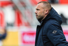 Alasan John Heitinga Tolak Tawaran PSSI Latih Timnas Indonesia, Van Bronckhorst Kandidat Utama?