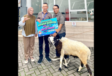 Program Kurban Bersama JNE di Jawa Barat Pererat Kolaborasi dengan Insan Media