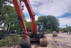 Minim Truk Angkut Lumpur, Normalisasi Sungai Sukalila Tersendat