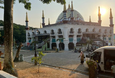 Pengalihan Aset Masjid Agung Sumber Masih Menunggu Penghitungan Ulang