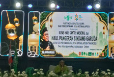 Hari Santri 2026 di Astanajapura Cirebon, Cak Islah Ajak Pemuda NU Berpikir Rasional