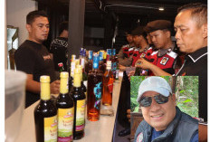 KPCT Angkat Topi! Razia Polresta Cirebon Bongkar Gudang Miras di Cirebon Timur