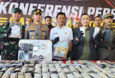 4.600 Orang Diperkirakan Terselamatkan, Ribuan Botol Miras dan Narkoba Dimusnahkan di Cirebon