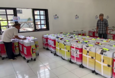 Jemaah Haji Kota Cirebon Siap Berangkat: Koper Masuk, 11 Kursi Roda Ikut Dibawa