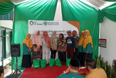 BMT Al-Falah Berikan Bantuan Kepada 127 Anggota Terdampak Kebakaran Pasar Lemahabang