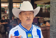 Persib Bandung Belum Umumkan Pemain Baru, Tapi Sinyal Kejutan dari Umuh Muchtar Bikin Bobotoh Berdebar
