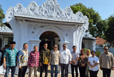 George Edwin Sugiharto Dampingi Menteri Kebudayaan Fadli Zon Kunjungi Situs Sejarah di Cirebon dan Kuningan