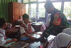 Babinsa Karyamulya Monitoring Pendistribusian Program Makan Bergizi Gratis di SDN Pelandakan 1