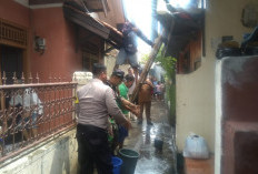 Detik-detik Kebakaran di Kasepuhan Cirebon Berhasil Dikendalikan