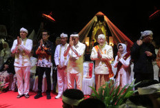Masyarakat Tumpah Ruah Meriahkan Kirab Budaya Milangkala Tatar Sunda