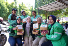 Laznas PPPA Daarul Qur'an Salurkan Qurban untuk Driver Ojol Perempuan dan Kelompok Rentan
