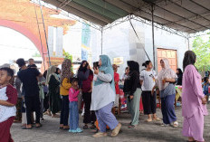 Sambut Ramadan 2026, Remaja Masjid Gesik Gelar Arak-arakan Obor dan Bazar UMKM