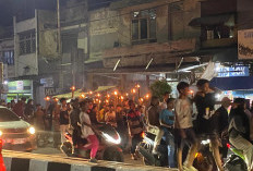 Pawai Obor Menyambut  Ramadan Berlangsung Meriah Meriah