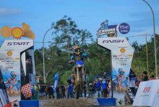 Lautan Penonton di Shell BLU CRU Yamaha Enduro Challenge Landak Kalbar, 10 Ribu Penonton Padati Lokasi !