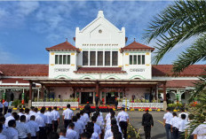 Siaga Nataru 2025-2026, KAI Daop 3 Cirebon Kerahkan 1.800 Personel dan 189 Perjalanan KA