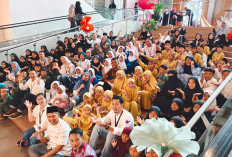 100 Anak Yatim Wisata Belanja dan Bermain di CSB Mall Cirebon