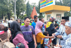 PGRI Kabupaten Cirebon Bagikan 12.032 Takjil Serentak di 40 Kecamatan