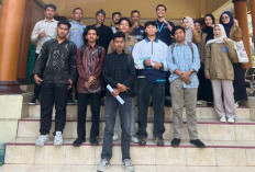 Mahasiswa Poltek SCI Laksanakan PRISMA 3.0 di Desa Payung: Meningkatkan Literasi Digital dan Potensi Desa