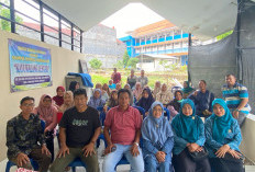 Kelompok Tani Al Muttaqin Cirebon Gandeng UGJ Edukasi Pengendalian Hama dan Tata Cara Tanam