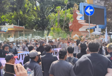 Demo Tolak MBG: Kecewa Wali Kota dan Ketua DPRD Absen, Ancam Aksi Lebih Besar