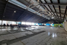 Pedagang Pigura Sukalila Pilih Vakum Usaha, Tolak Relokasi ke Lantai Dua Pasar Pagi Cirebon