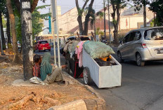 Meningkatnya Fenomena 'Manusia Gerobak' di Cirebon, Dinsos Siapkan Langkah Penanganan Komprehensif
