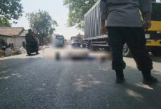 Gagal Salip Truk Kontainer, Pelajar 16 Tahun Tewas Terlindas di Jalur Cirebon-Bandung