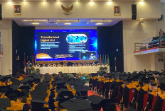 UGJ Mewisuda 926 Sarjana dan Magister