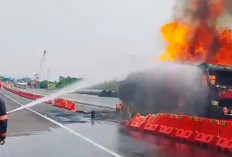 Hendak Menuju ke Cirebon, Truk Pengangkut BBM Ludes Terbakar di Tol Cisumdawu, Diduga Ini Penyebabnya