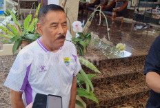 Persib Siap Datangkan Pemain Mahal, Umuh Muchtar Beri Sedikit Bocoran