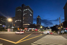 Jakarta Matikan Lampu 60 Menit, Langkah Bersama Warga Kurangi Emisi Karbon demi Masa Depan Kota