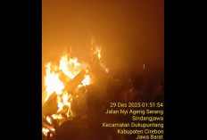 Kebakaran Dini Hari Gegerkan Warga Sindangjawa, 1 Rumah Nyaris Ludes